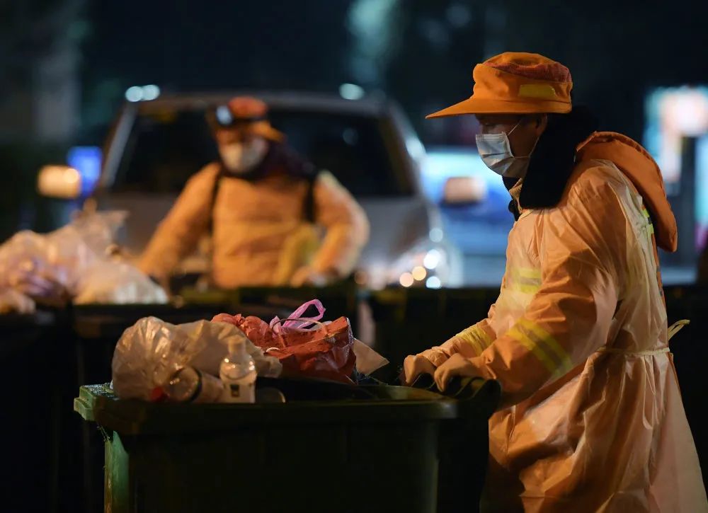 沧海横流方显英雄本色霸气十足,沧海横流英雄本色上句