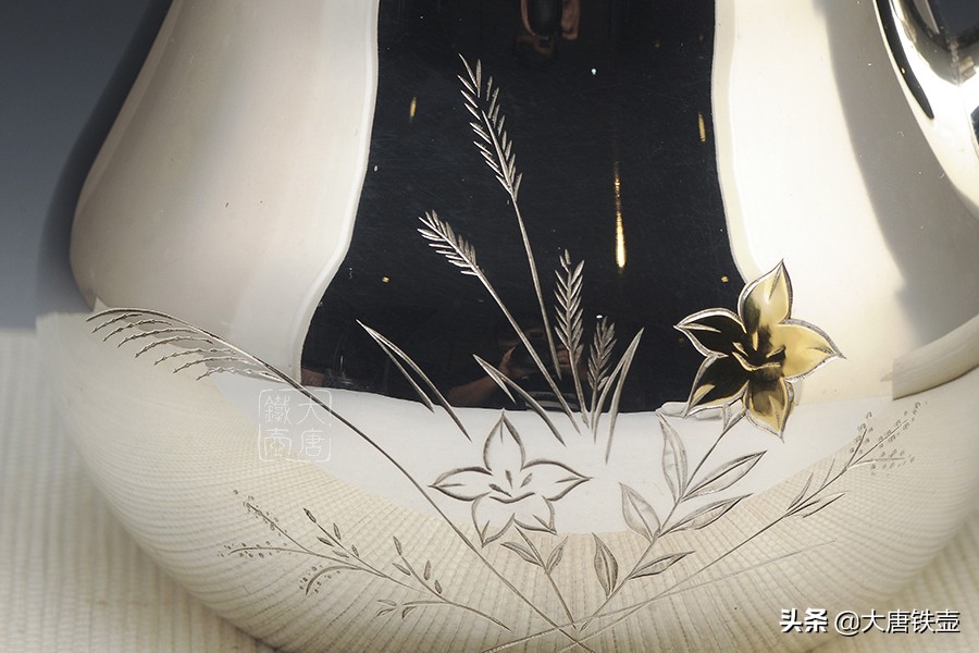 日本老银壶和老铜壶哪个有价值,最经典的日本银壶