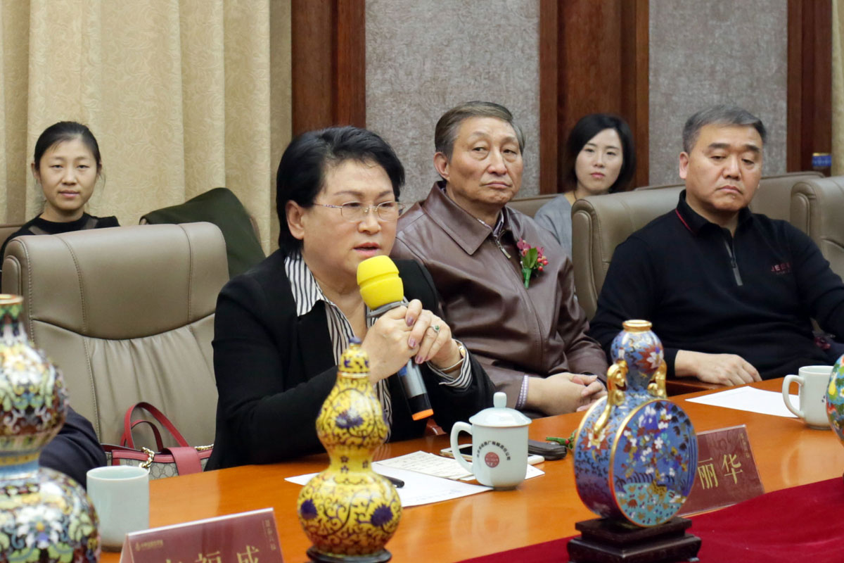 六福珠宝珐琅工艺葫芦,六福景泰蓝