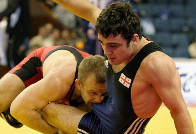 喝水时的搞笑表情包,跑步表情包搞笑图片高清