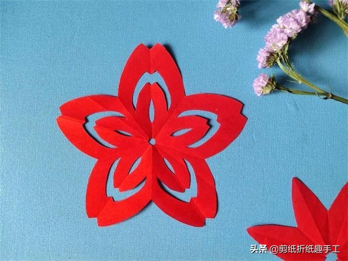 六一儿童节雪花剪纸手工礼物,六一儿童节的手工怎么剪简单