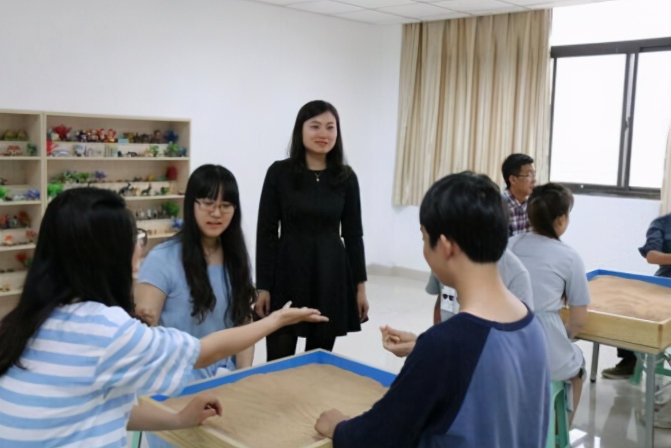 如何处理好大学宿舍人际关系,大学生应该如何处理宿舍人际关系