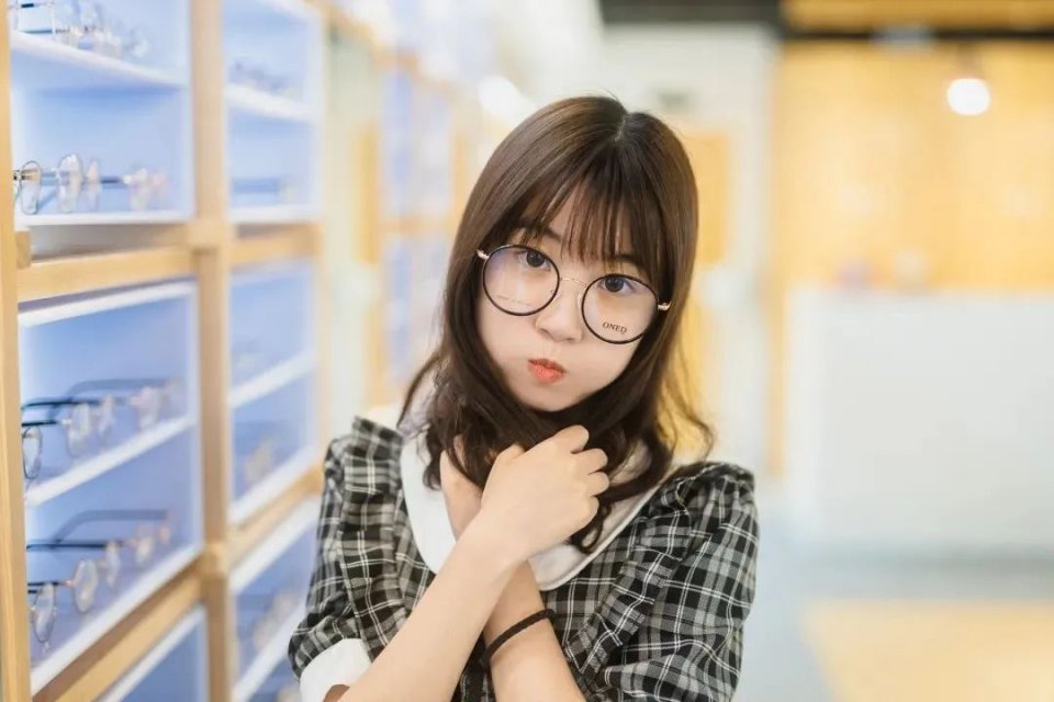 防蓝光的眼镜很便宜的值得买吗 (防蓝光眼镜推荐59元)