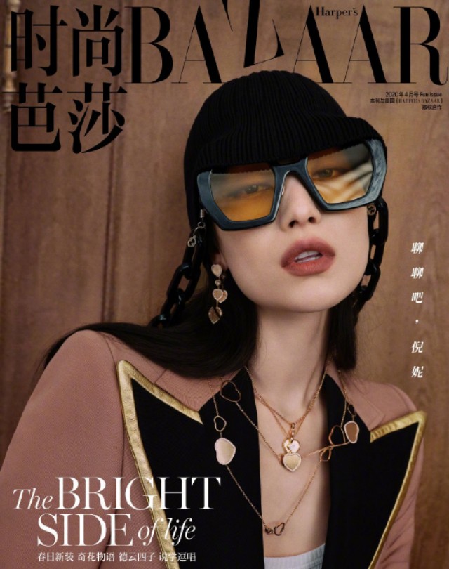 乃万惊艳的照片,乃万现身机场视频