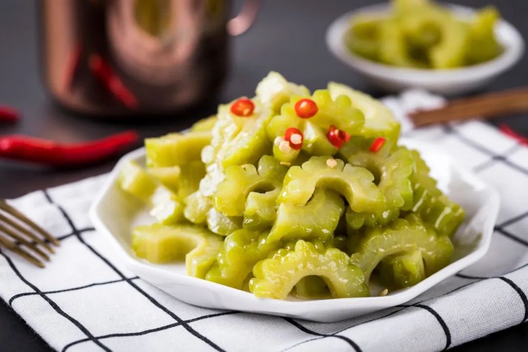 这个大暑让你吃些“苦”给“李子柒夏天味道”再加些鲜甜香苦