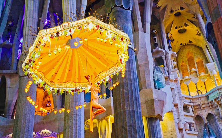 巴塞罗那72小时:住进高迪的幻梦世界
