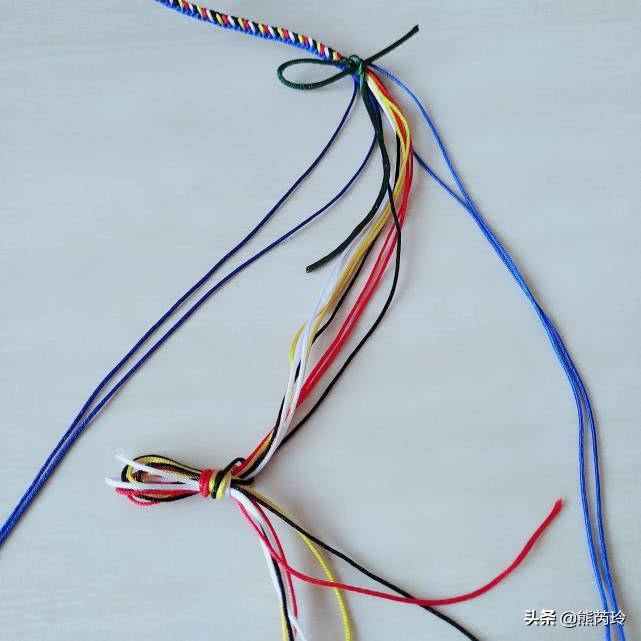 手绳手环编织教程,五彩绳手环编织