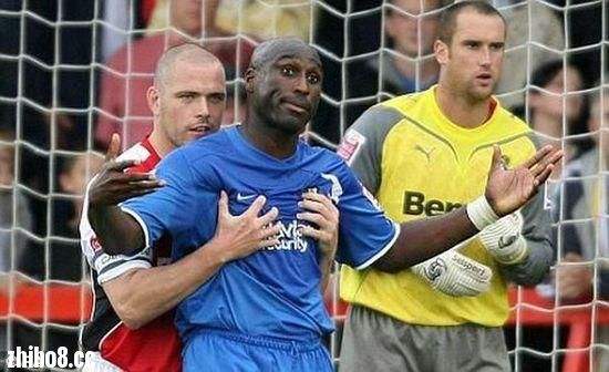 新手在球场懂得的球场潜规则,球场如何假装自己是高手