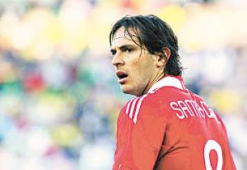 足球场上的脏东西,足球场上0号球衣