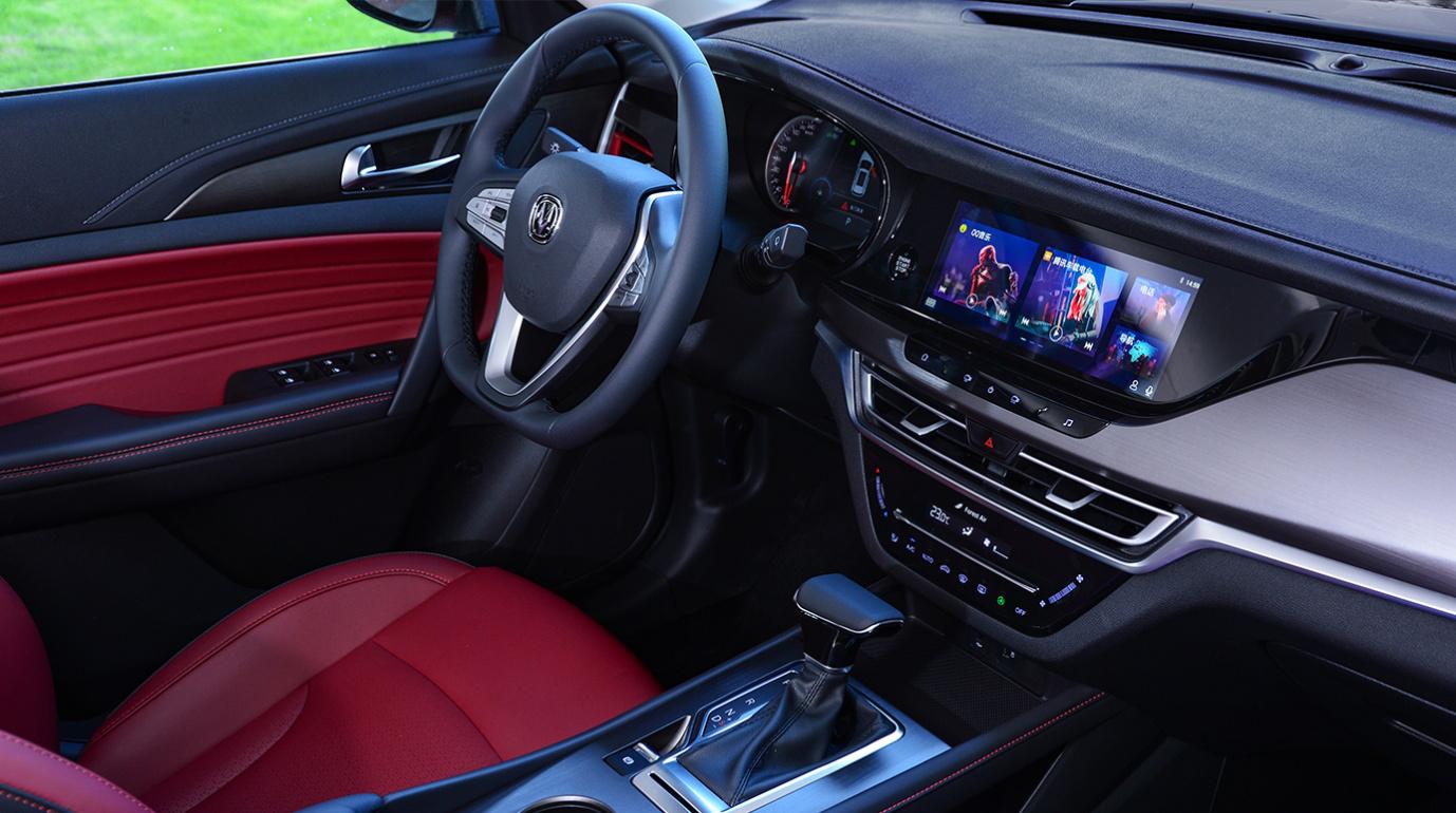 方向盘突然失灵如何自救,方向盘失控解决方法