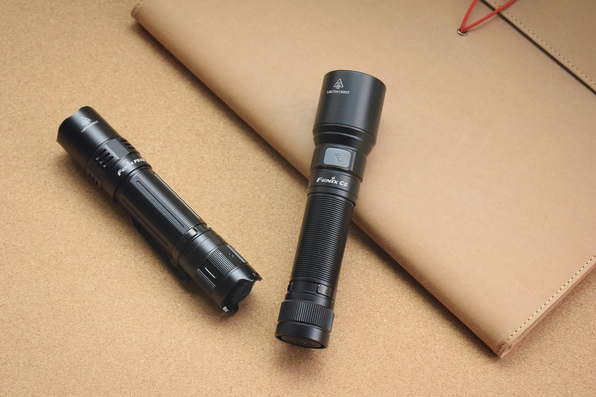 全面升级进化之作！Fenix菲尼克斯C60V3.0手电赏评