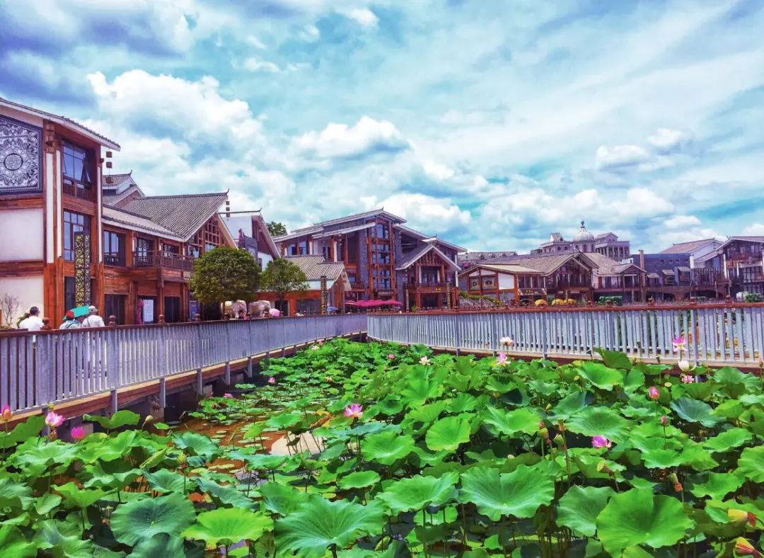 天河潭灯光秀,天河潭灯光艺术展