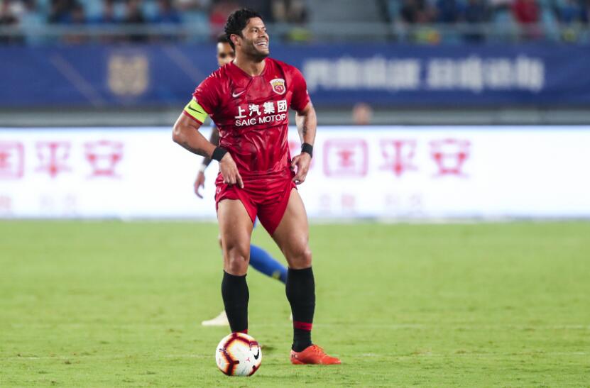 上海上港主裁判,上港国安大战主裁判引争议视频