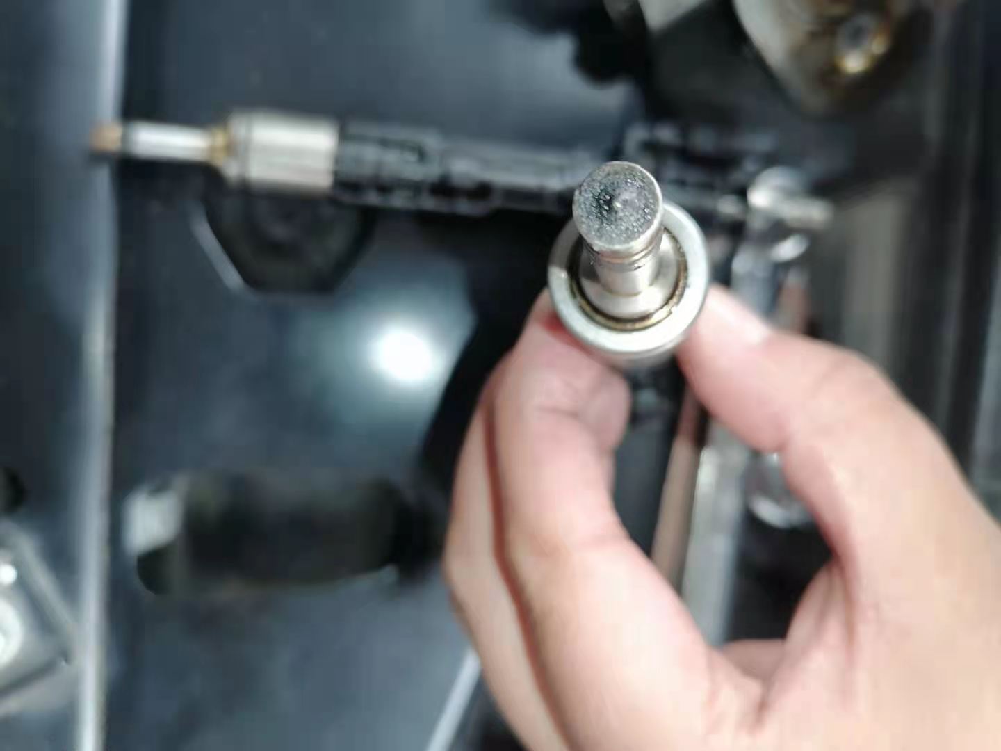 冷车抖动混合气过浓的排除方法,汽车混合气过浓怠速抖动