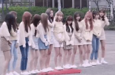 宫胁咲良张元英mama对视,张元英韩娱宫胁咲良娱乐评论大赏