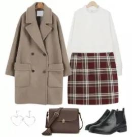 米驼色配什么颜色的内搭,驼色配什么颜色裤子