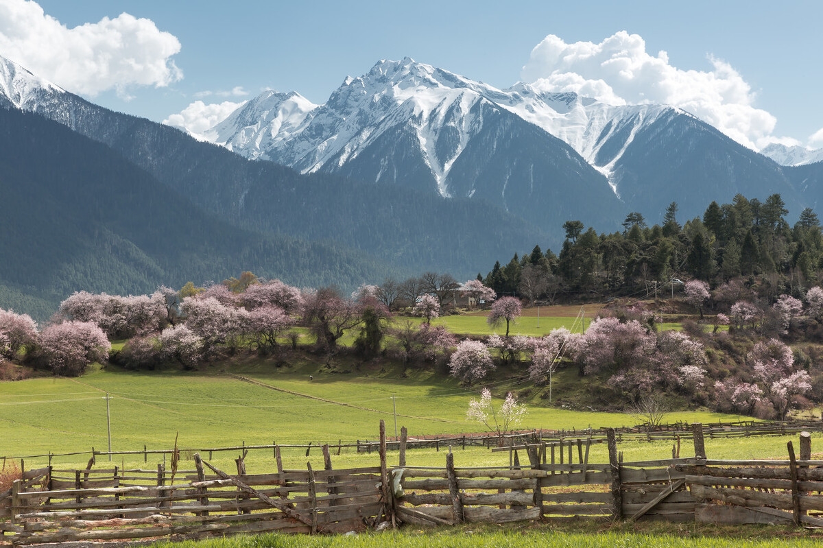 春季自驾游最美路线推荐,春季适合自驾游路线推荐