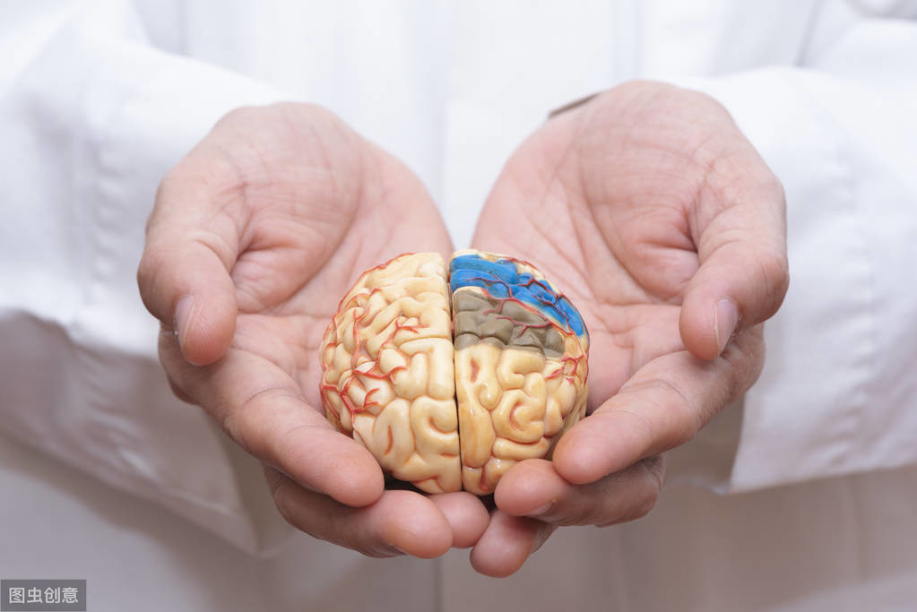 检查出有脑萎缩怎么治疗,国内哪家脑科医院治疗脑萎缩最好