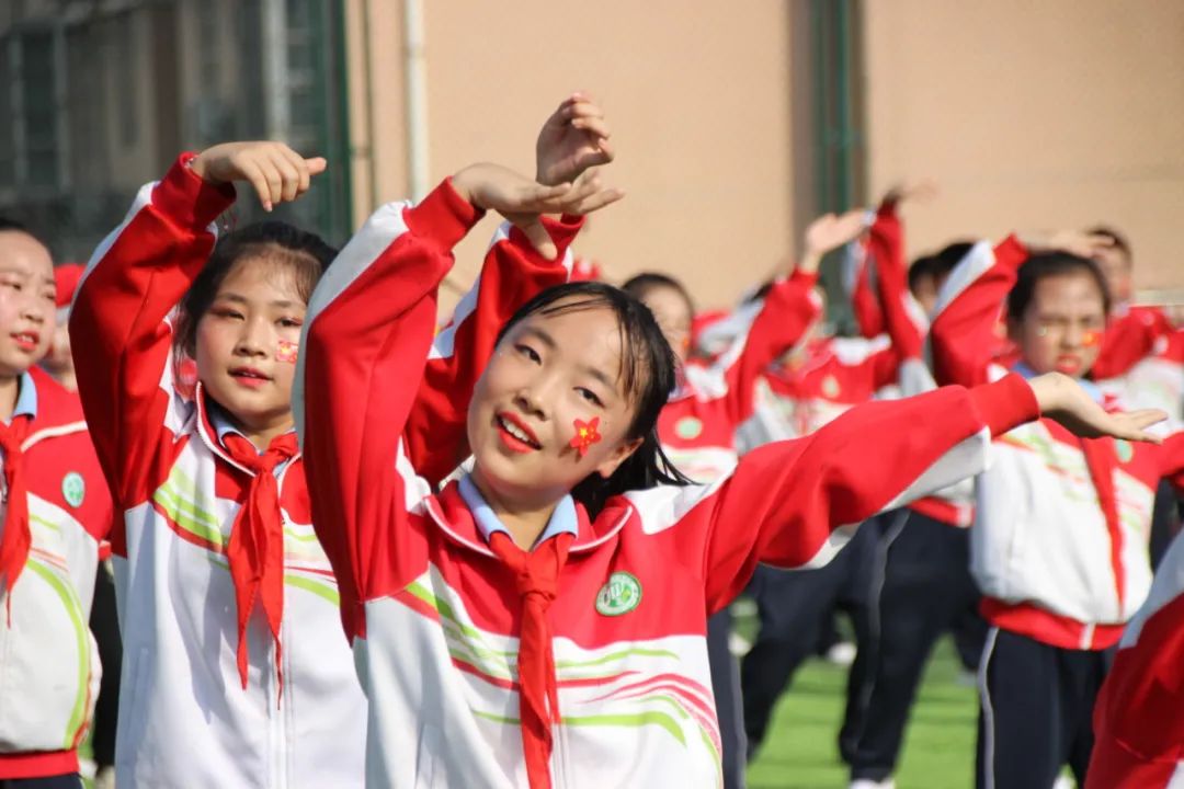 庆祝建党百年大型排舞展演西安,建党100周年校园啦啦操比赛