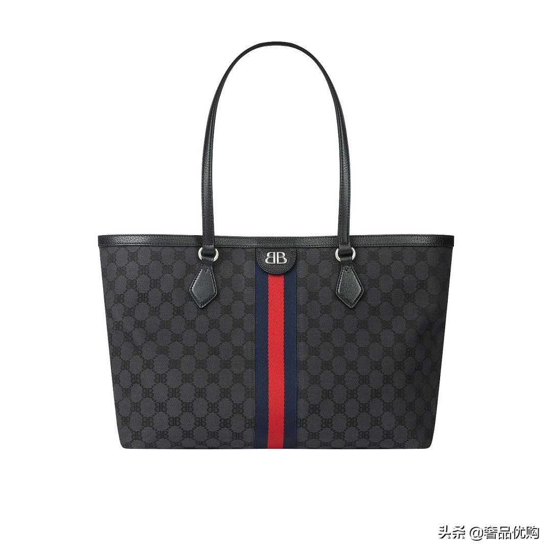 balenciaga克隆秀场,balenciaga21年时装秀