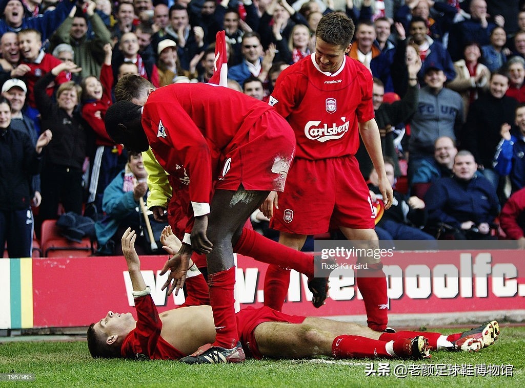 鍒╃墿娴︿紶濂囬槦闀夸紛鏂潶甯冨皵濂囪抗,浼婃柉鍧﹀竷灏斿杩瑰埄鐗╂郸闃熷憳