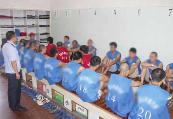 无证驾驶拘留五天怎么处理,无证驾驶被拘留15天要交生活费吗