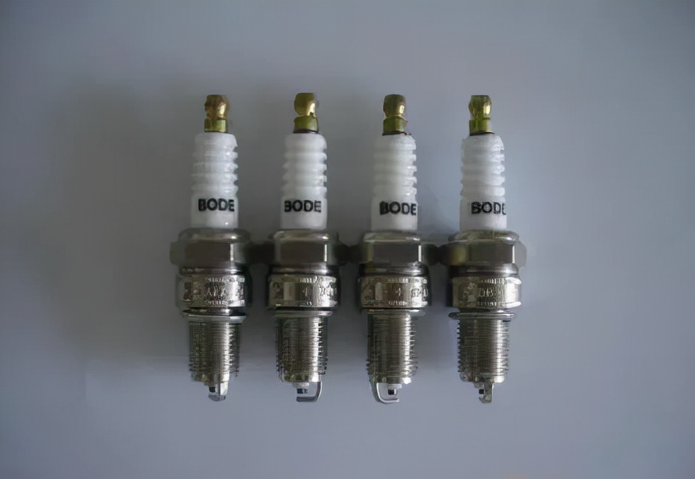 宝马油耗从9个突然升到15个,宝马新车油耗变高的原因