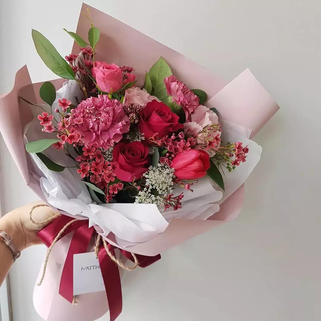 开一个花店大概能挣多少钱,成都开花店一个月能挣多少钱