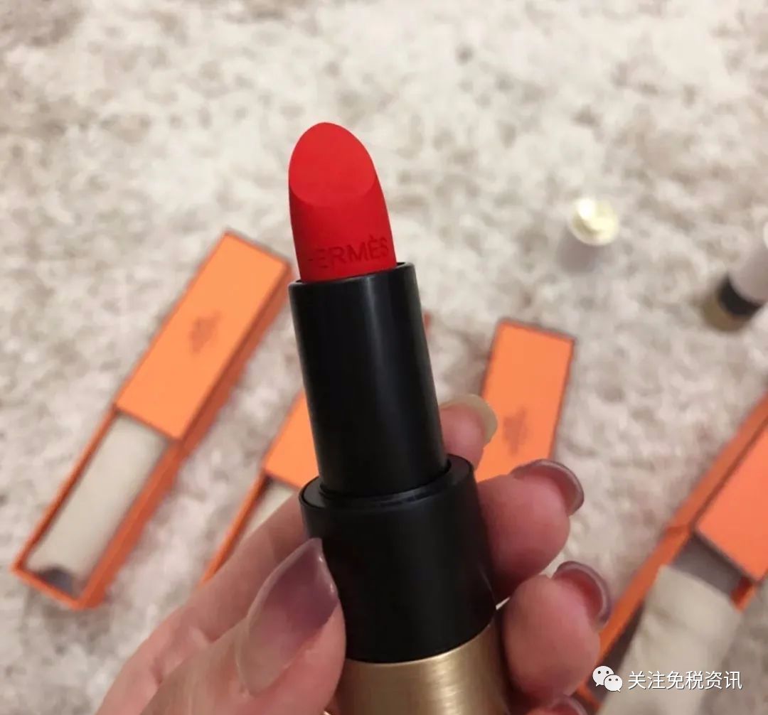 爱马仕口红33号色怎么涂能显白,爱马仕口红李佳琦推荐色
