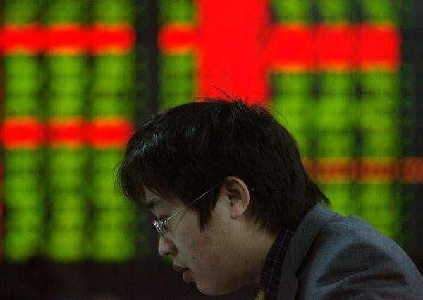 投了5万炒股目前亏两万怎么办,炒股亏掉30万