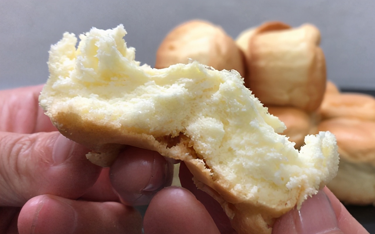 小蛋糕简单又好吃不用酵母,不用发面的小蛋糕