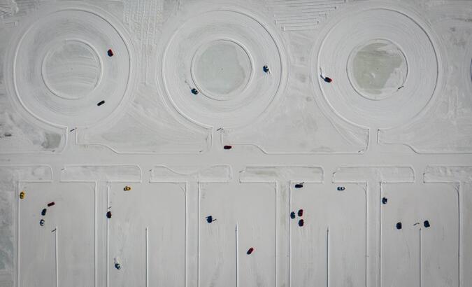 保时捷911turbos漂移,保时捷panamera雪地模式怎么开