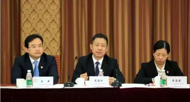 中国服装业老品牌“幸存者”——红豆,60余年传承续动力是什么?