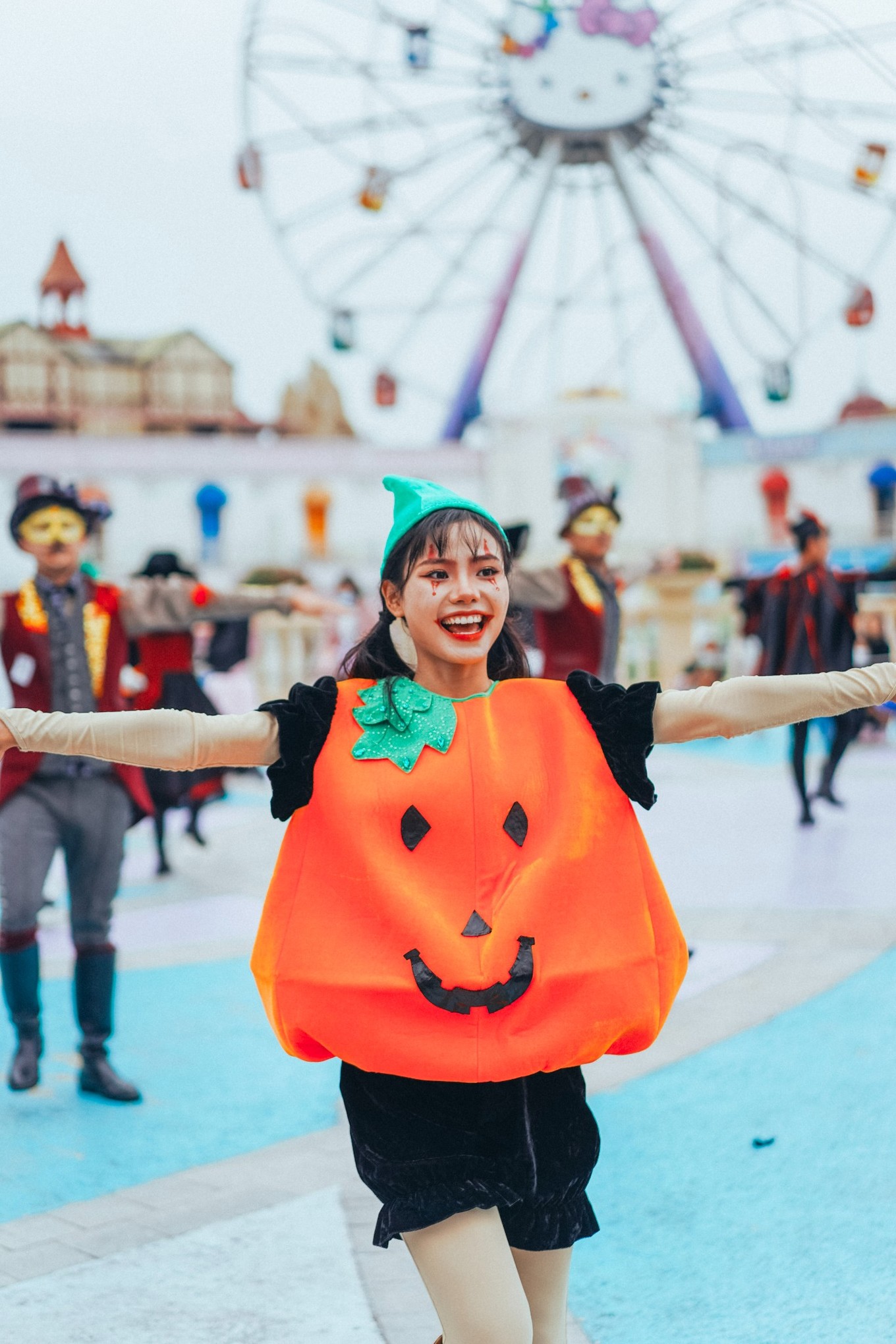 hellokitty邀请函,hellokitty的邀请函