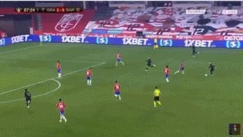 5比1皇马帽子戏法,巴萨逆转5比4