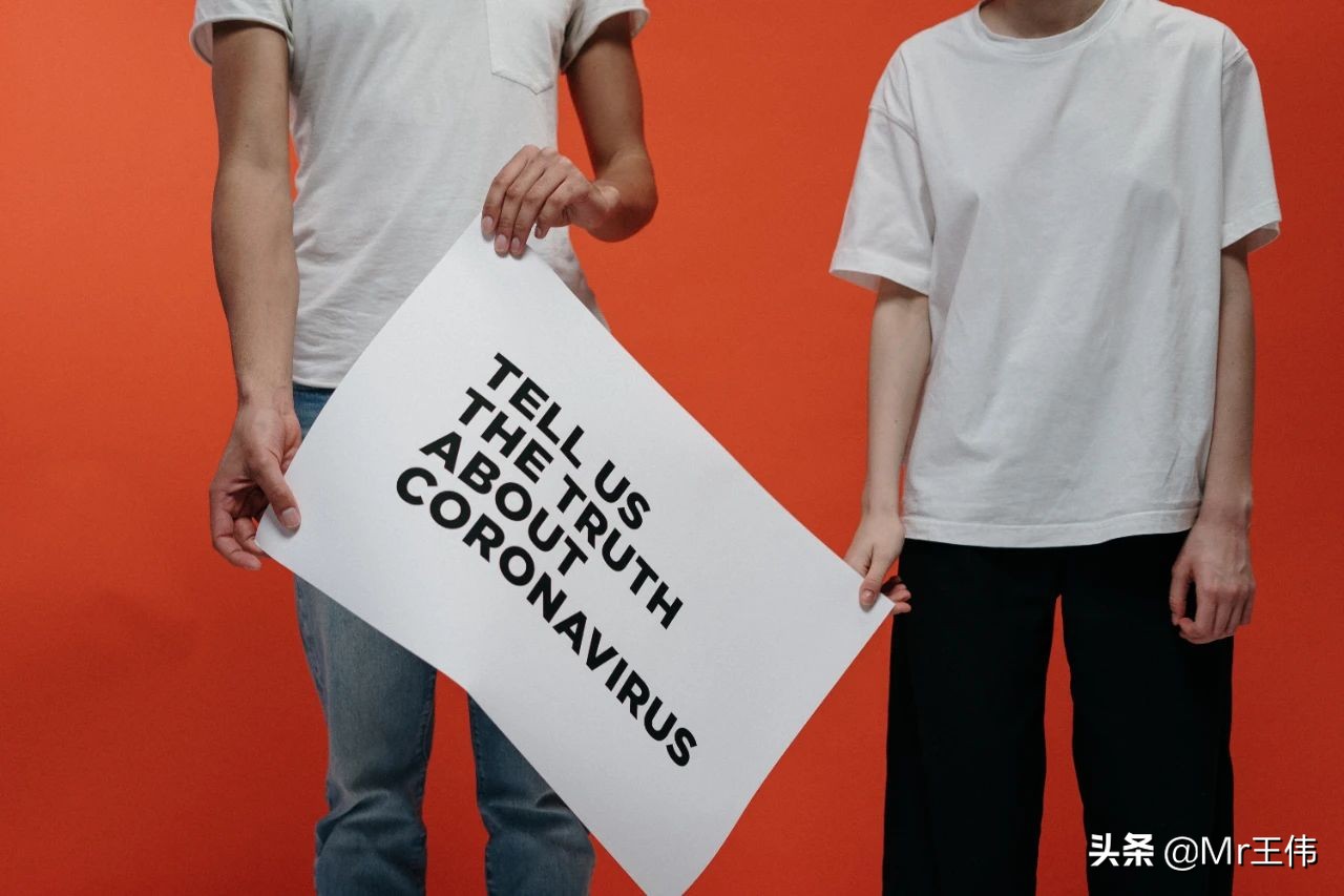 对于这个世界我们知之甚少,我对这个世界知之甚少