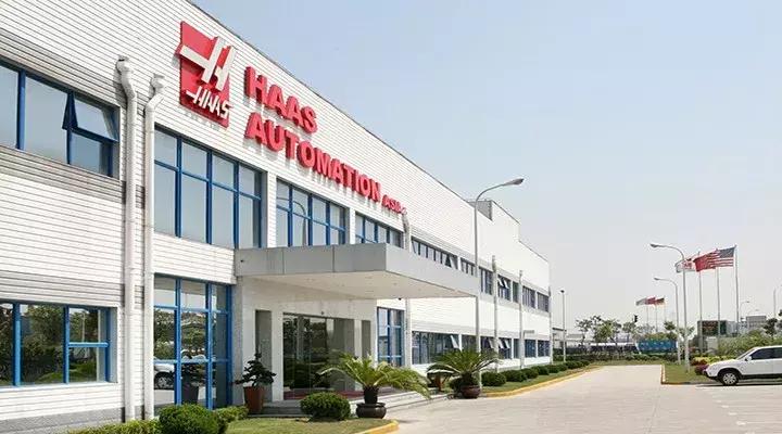 不到30万就买纯进口,不到40万的贴牌奔驰