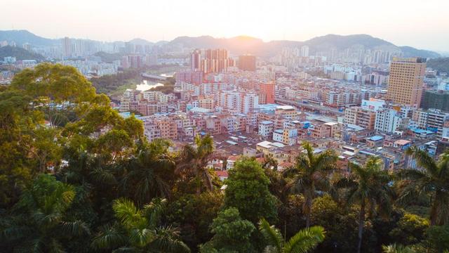 东莞三正半山酒店玩转星球,东莞三正半山酒店冬天