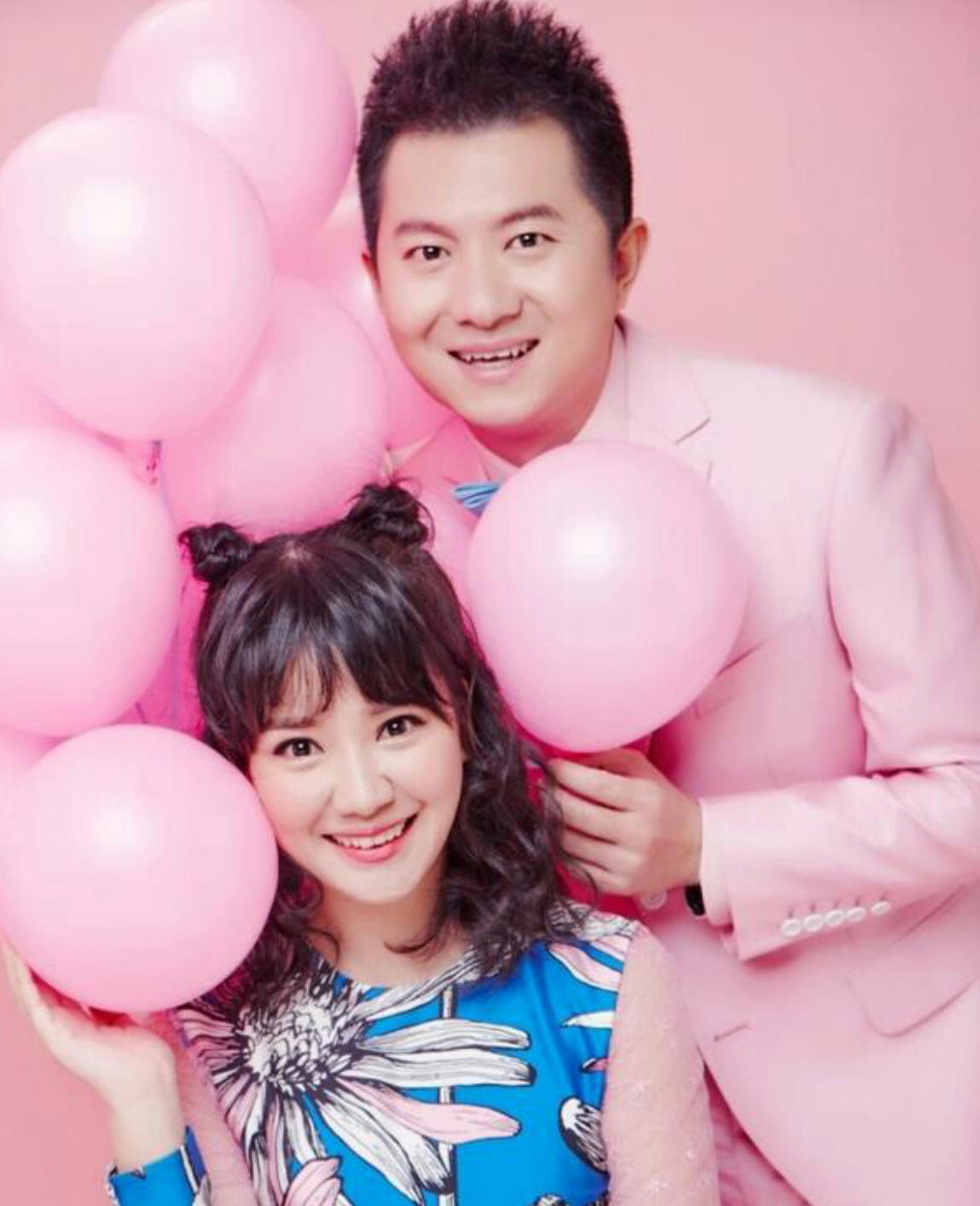 高龄生子、嫁神秘富商、退休成网红，“童年回忆”们变样了吗？