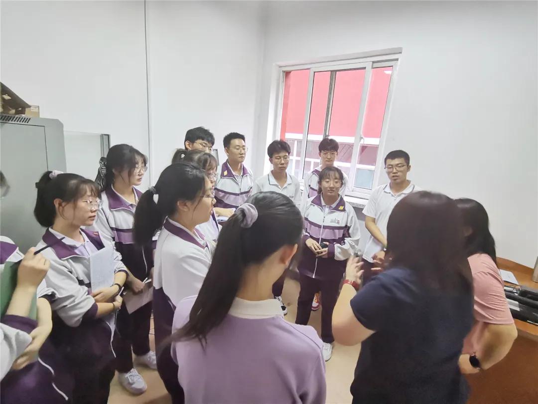 生生不息，逐梦前行|太原市第二外国语学校举行新一届学生会主席团及部长团竞选大会