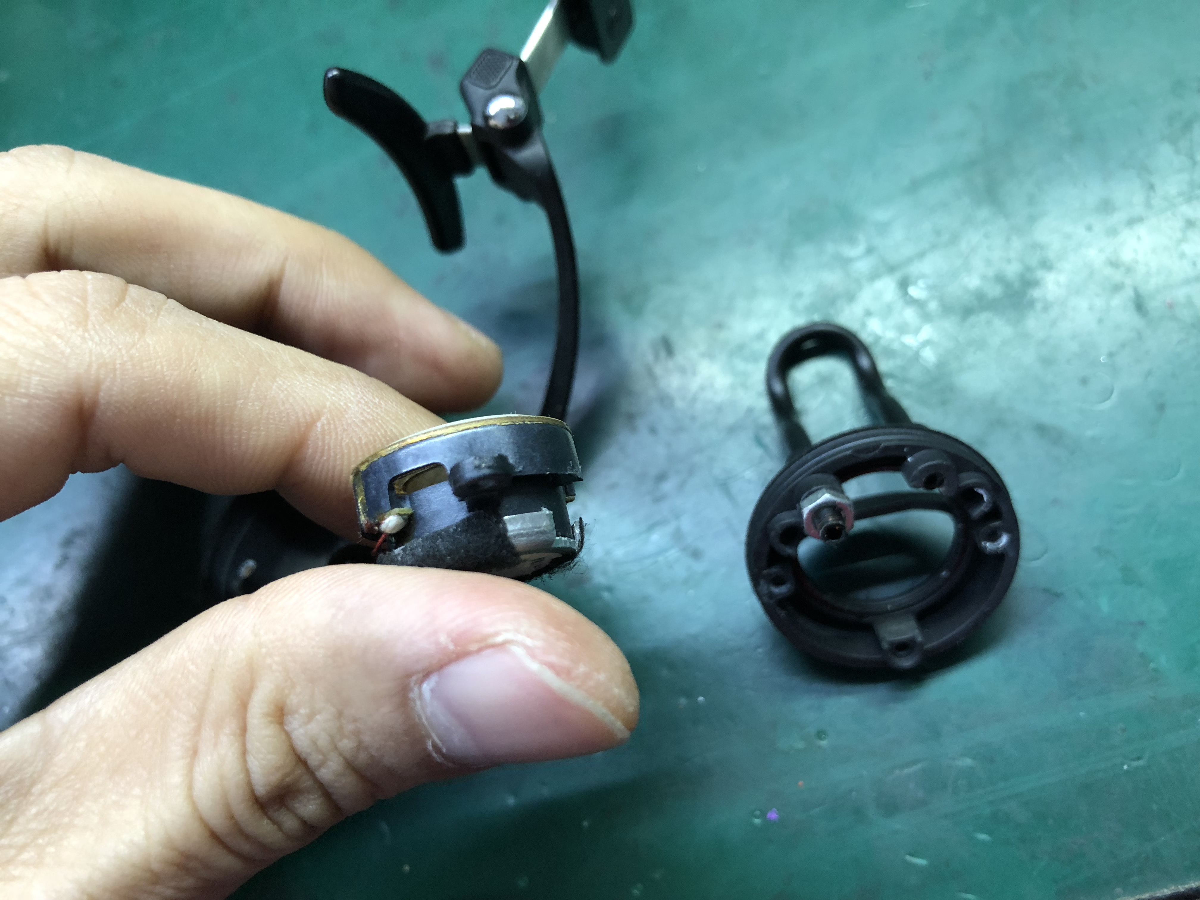 索尼x11蓝牙音箱拆解,索尼空气传导蓝牙耳机测评