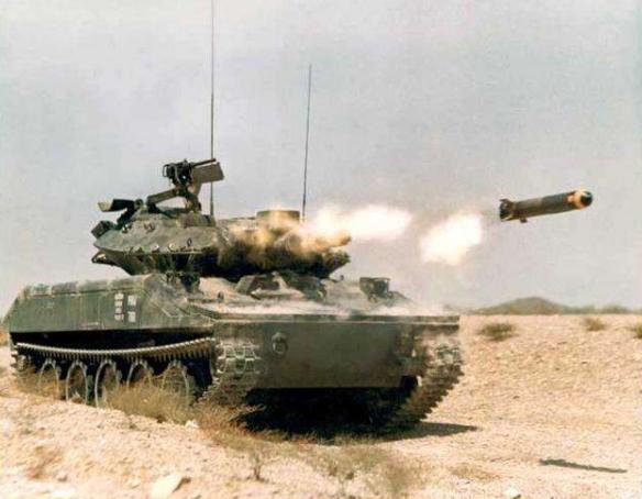 苏联反坦克导弹辉煌眼镜蛇9M112！4000米射程精度极佳，逐渐退役