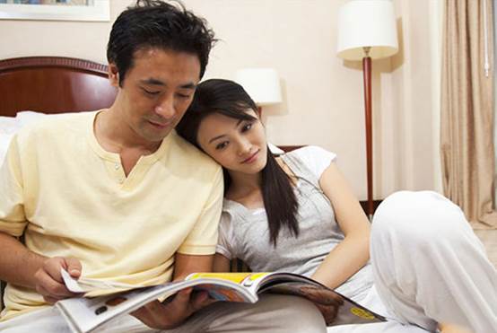 孕中期“戴不戴套”，对胎儿和孕妇的差别有多大？很多夫妻都不懂