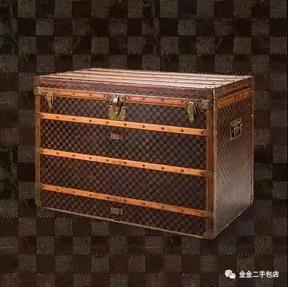 lv包包棋盘格什么色好看,lv最好看的百搭包包