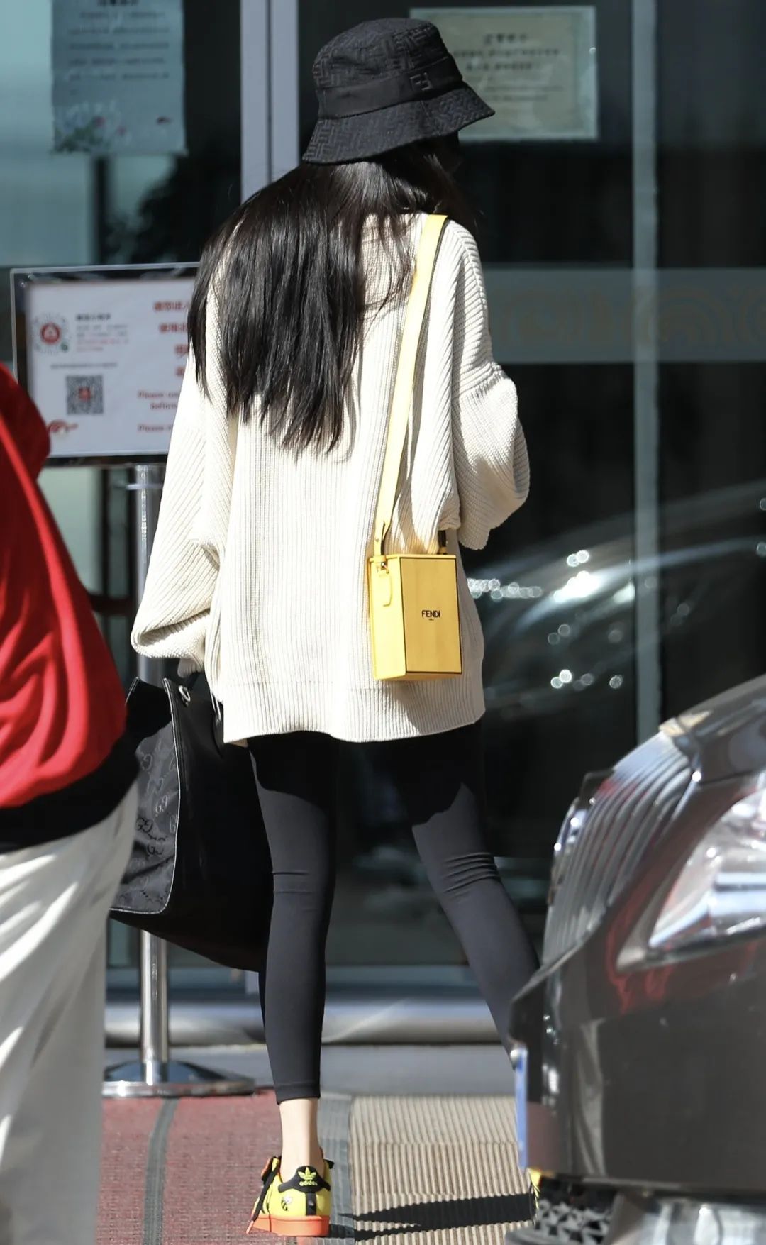 腿精杨幂居然出了瘦腿教程,腿精杨幂穿搭