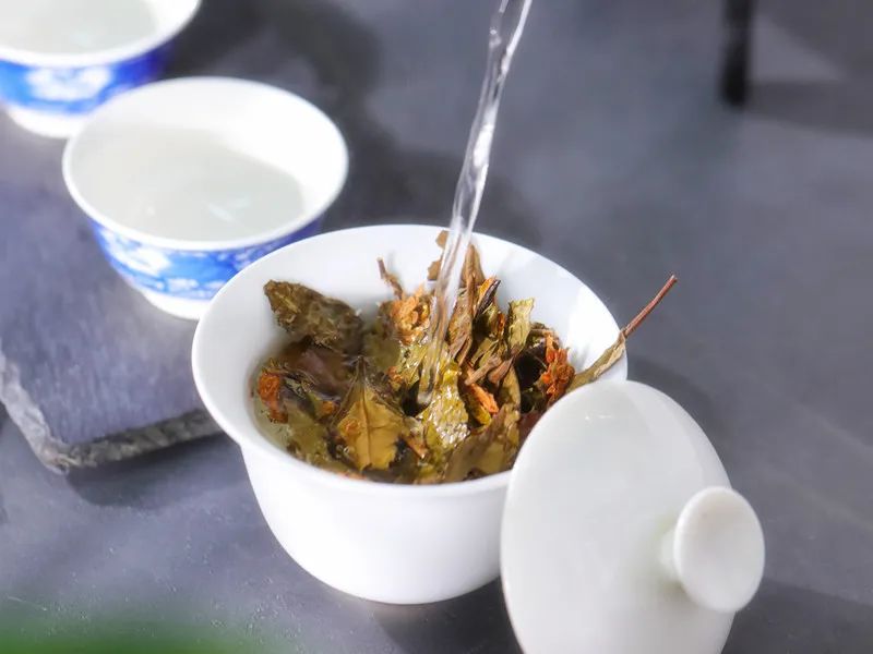 茶具知识茶器的选择与使用,器为茶之父水为茶之母