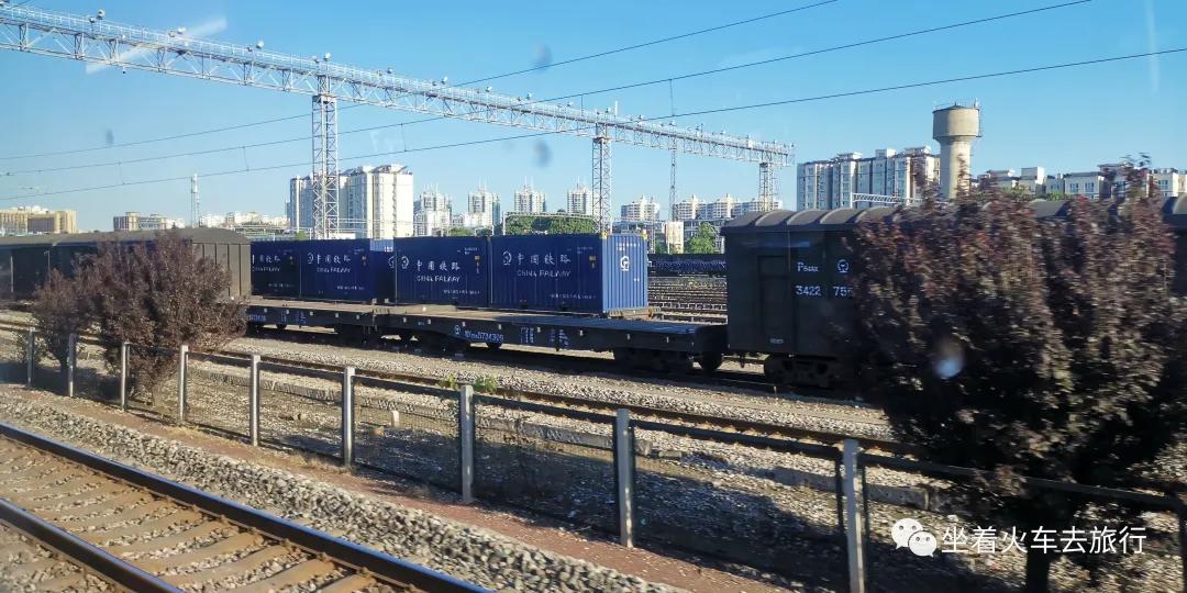 京通号乘车,坐北京地铁上班