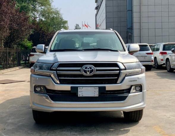 最便宜的兰德酷路泽4500柴油版,宝马x5国产2024款和兰德酷路泽