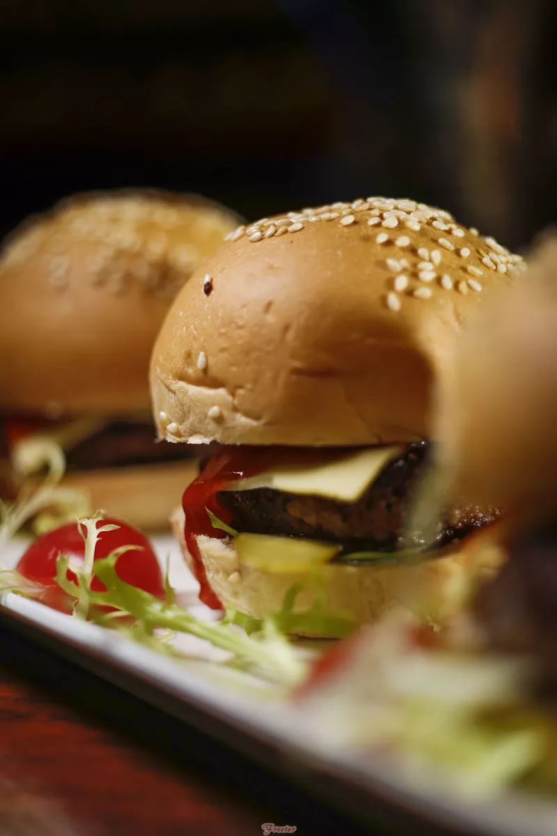 汉堡猪扒推荐,美式猪扒汉堡