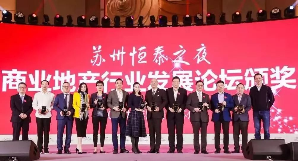 年销售额32亿！一个体育老师打造的商场，在深圳竟火了11年